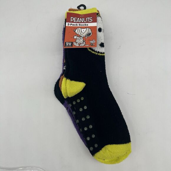 NWT Peanuts Halloween 3 Pack Socks Size 9-11 Snoopy Woodstock - Picture 1 of 3